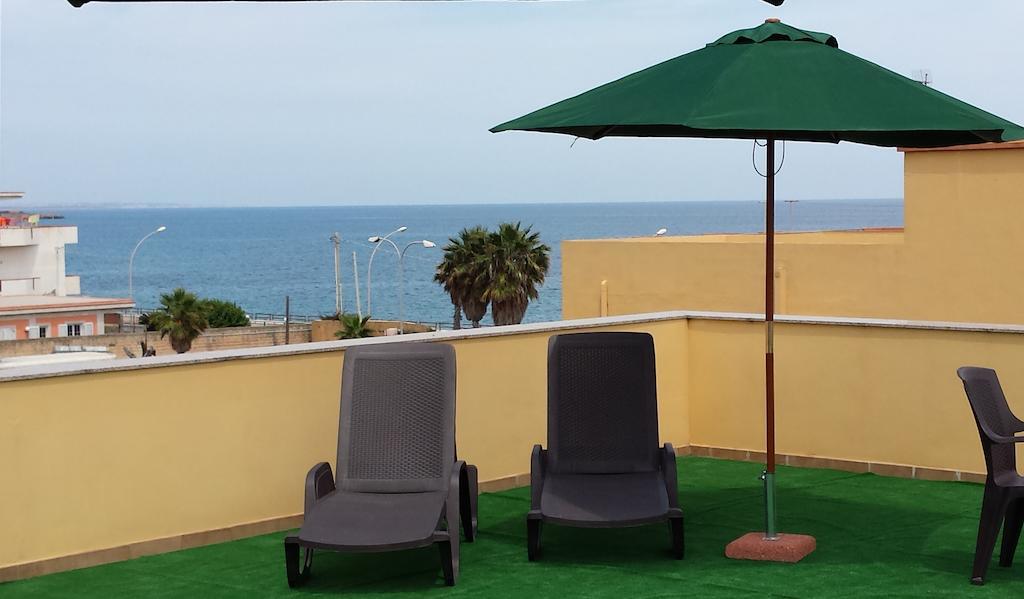 B&B Costa Sicula アヴォラ エクステリア 写真